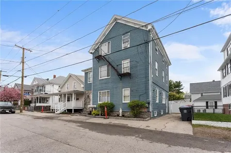 384 Juniper Street East Providence RI 02914