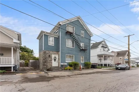384 Juniper Street East Providence RI 02914