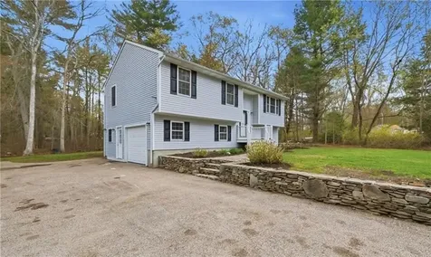 52 Mockingbird Drive Exeter RI 02822