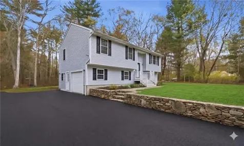 52 Mockingbird Drive Exeter RI 02822