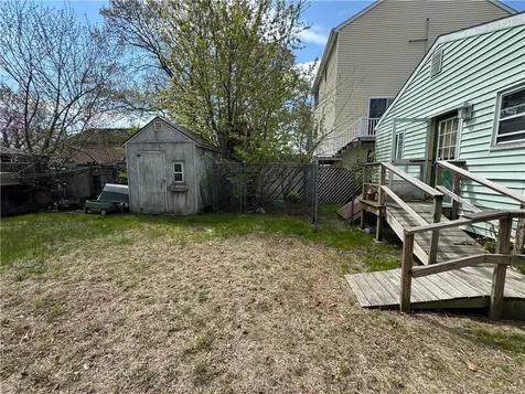 68 Uncas Street Warwick RI 02889