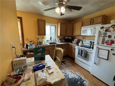 68 Uncas Street Warwick RI 02889