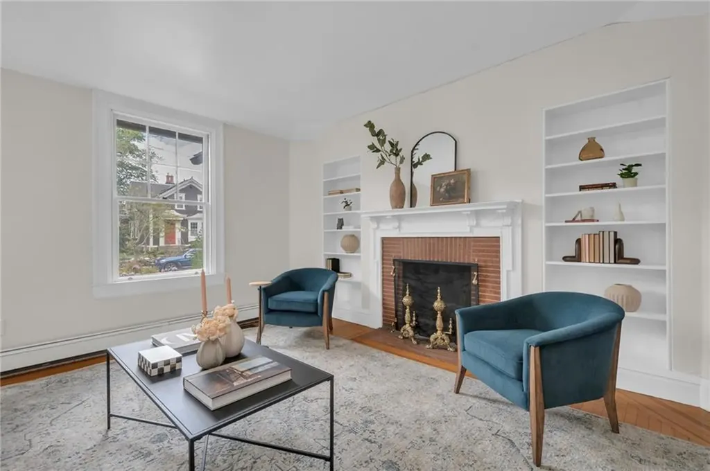 289 Wayland Avenue Providence RI 02906