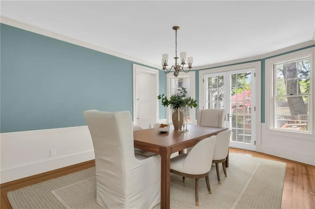 289 Wayland Avenue Providence RI 02906