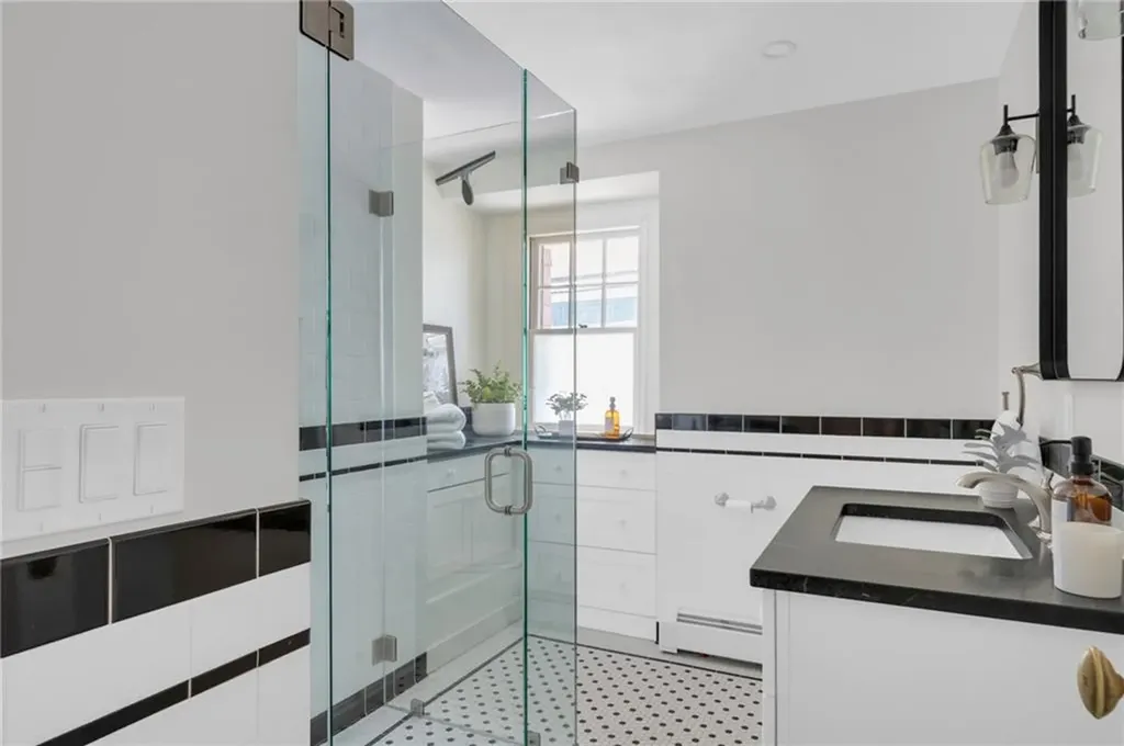 289 Wayland Avenue Providence RI 02906