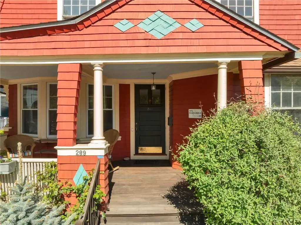 289 Wayland Avenue Providence RI 02906