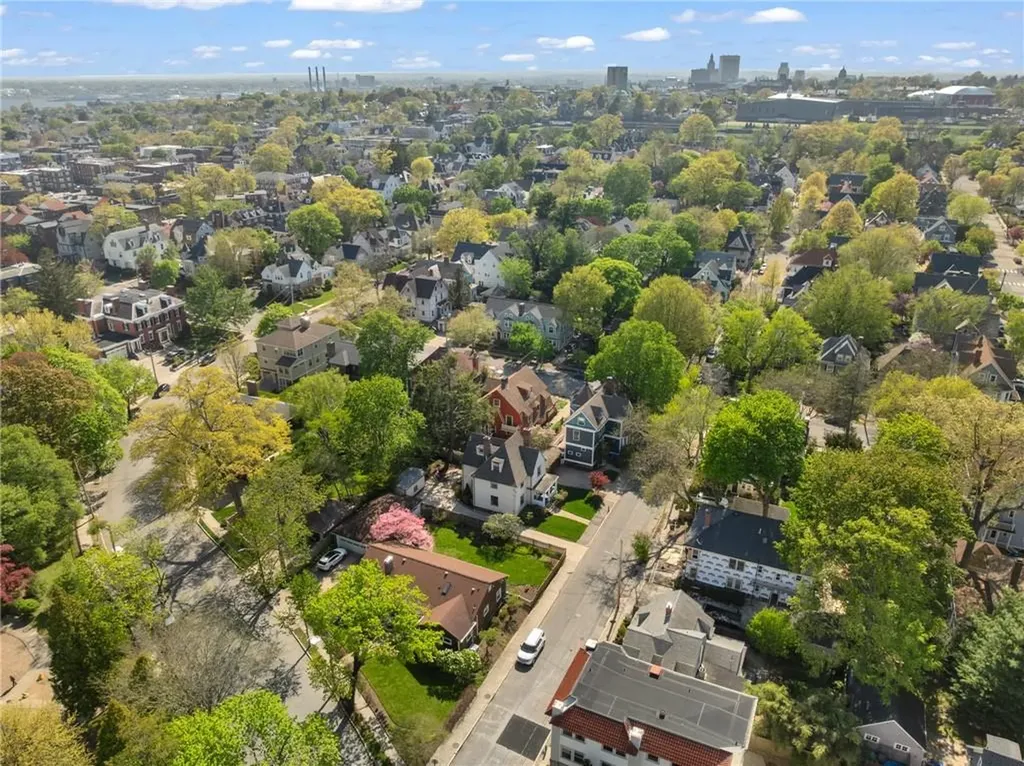 289 Wayland Avenue Providence RI 02906