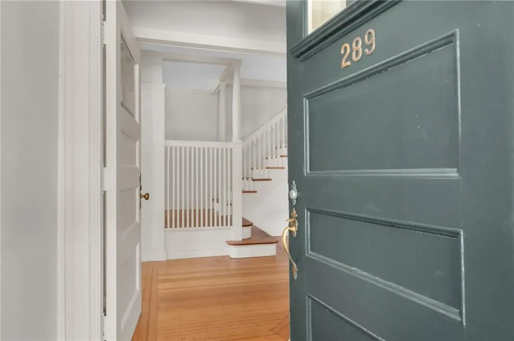 289 Wayland Avenue Providence RI 02906