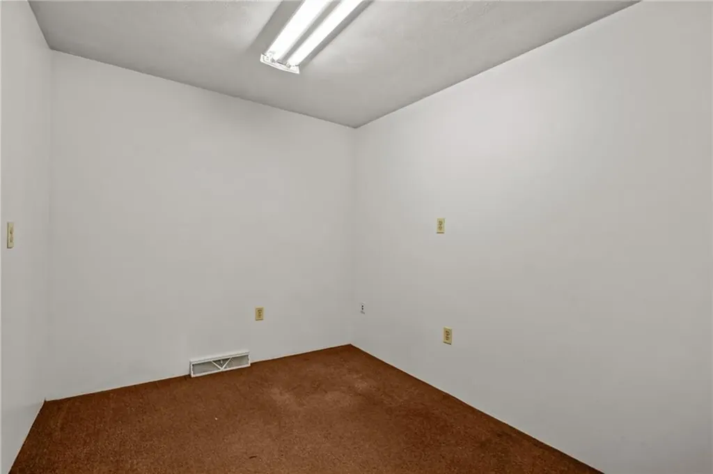 444 West Shore Road Warwick RI 02889