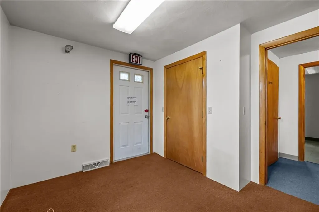 444 West Shore Road Warwick RI 02889
