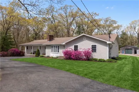 34 Smith Street Rehoboth MA 02769