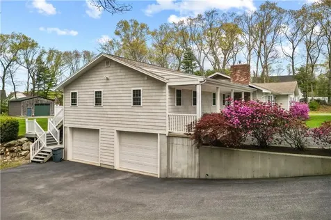 34 Smith Street Rehoboth MA 02769