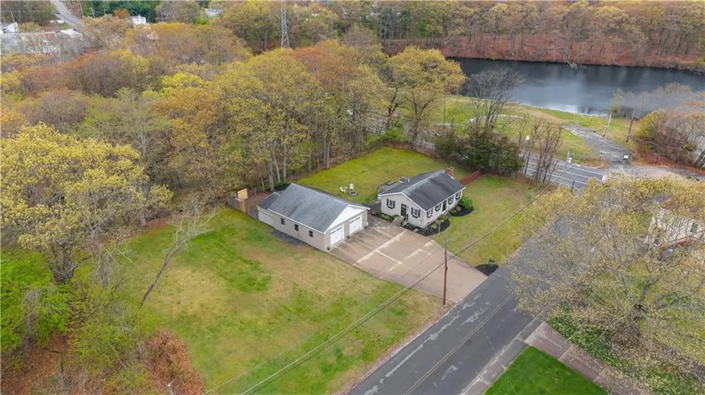 11 Crowell Street Cumberland RI 02864