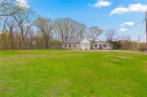 11 Crowell Street Cumberland RI 02864