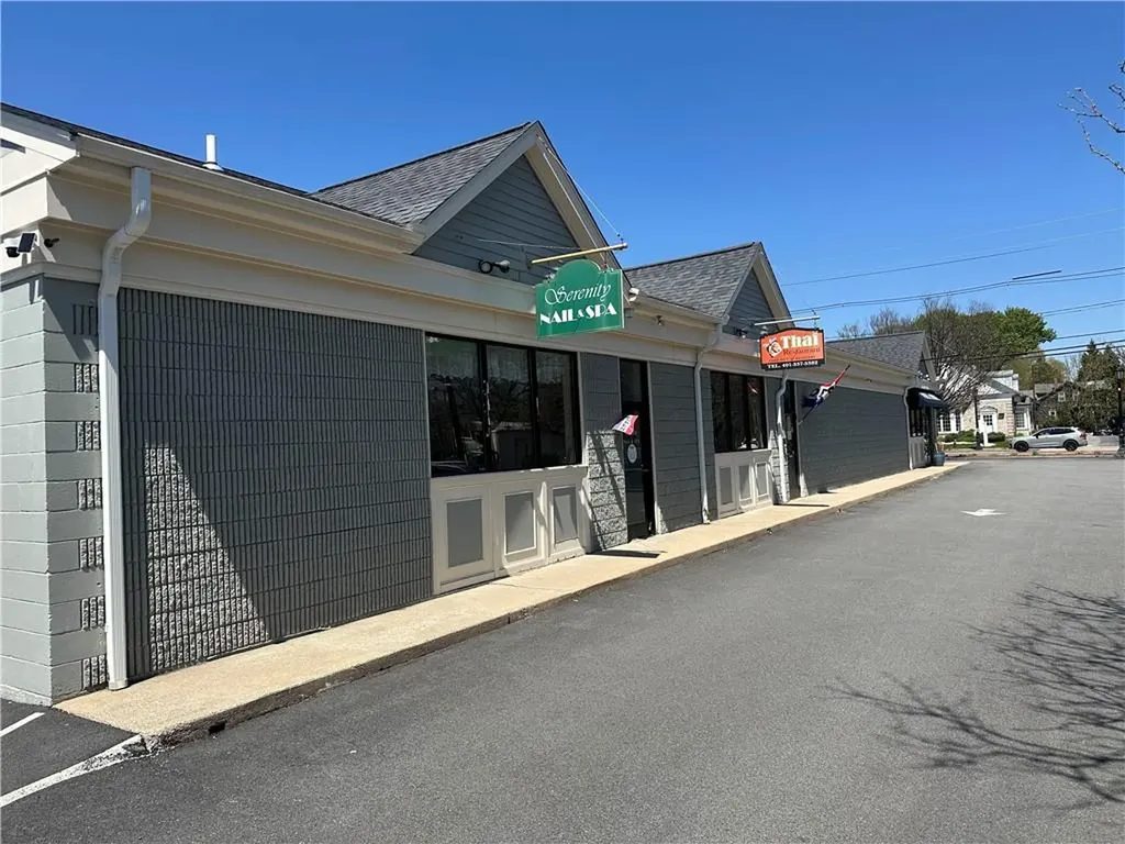 250 County Road Barrington RI 02806