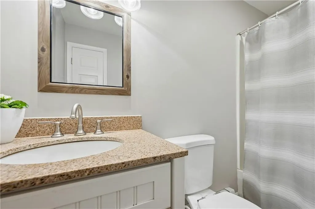 20 Oak Hill Drive Exeter RI 02822