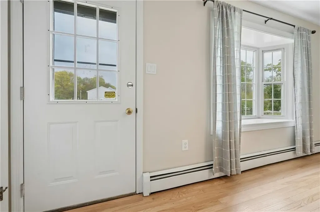 20 Oak Hill Drive Exeter RI 02822