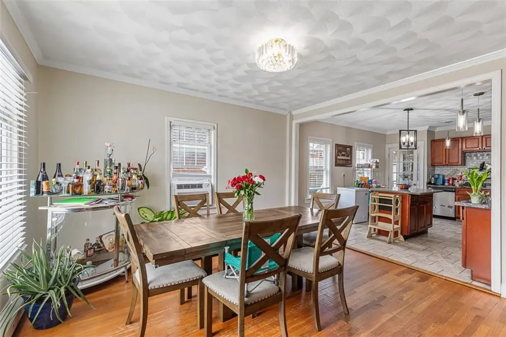 18 Hanover Avenue Pawtucket RI 02861