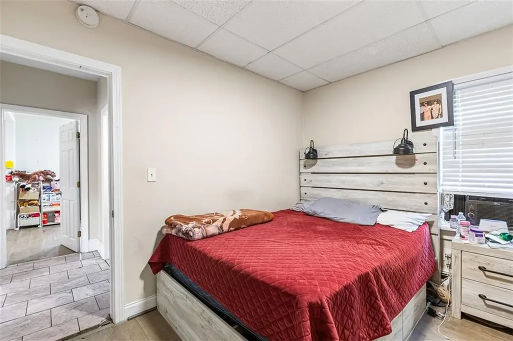18 Hanover Avenue Pawtucket RI 02861