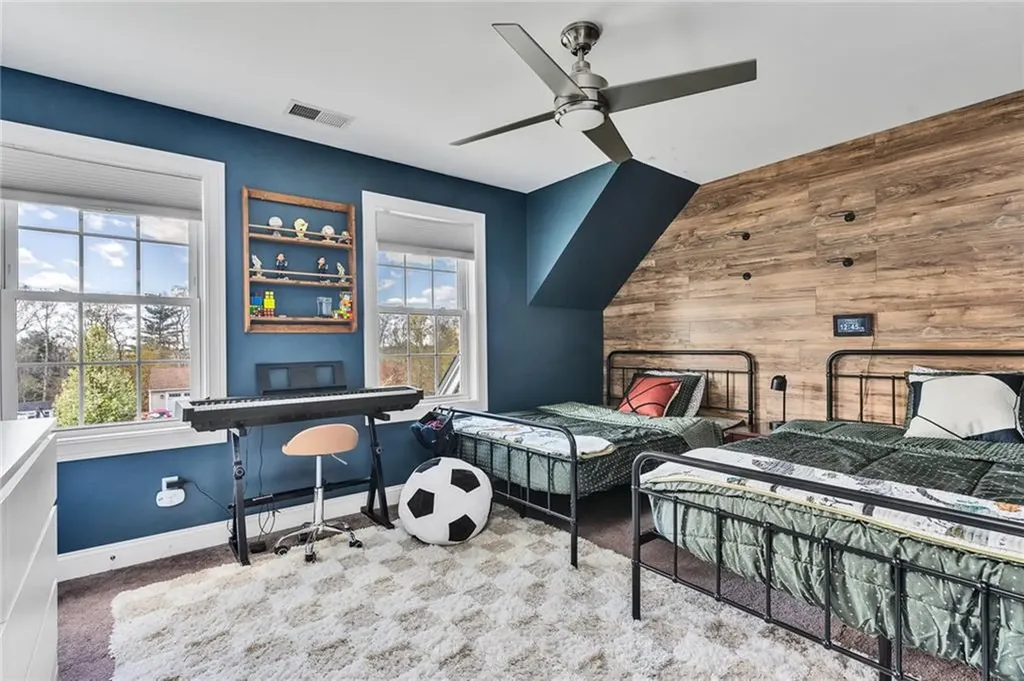 63 Clearview Drive Richmond RI 02892