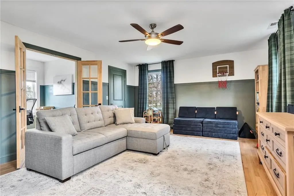 63 Clearview Drive Richmond RI 02892