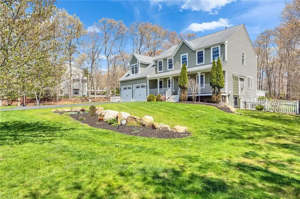 63 Clearview Drive Richmond RI 02892