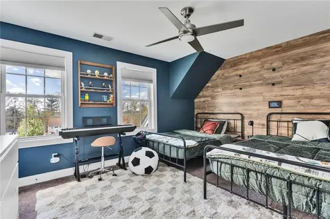63 Clearview Drive Richmond RI 02892