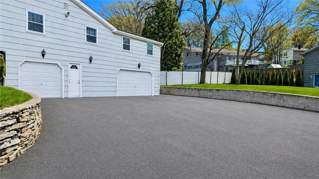 44 Quaker Drive West Warwick RI 02893