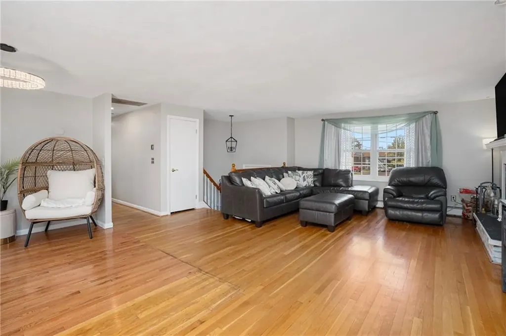 44 Quaker Drive West Warwick RI 02893