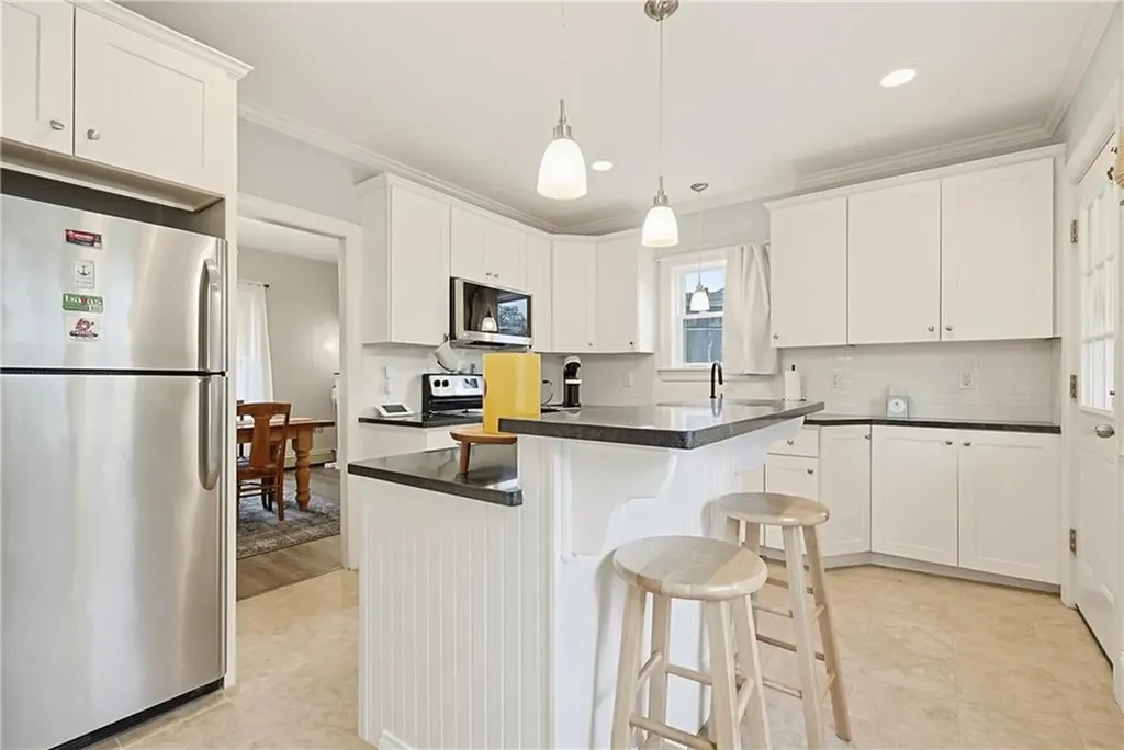 640 S Main Street Woonsocket RI 02895