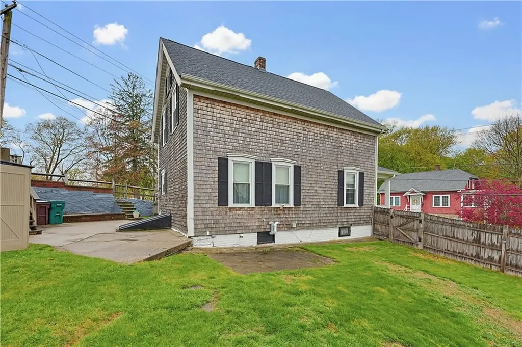 640 S Main Street Woonsocket RI 02895