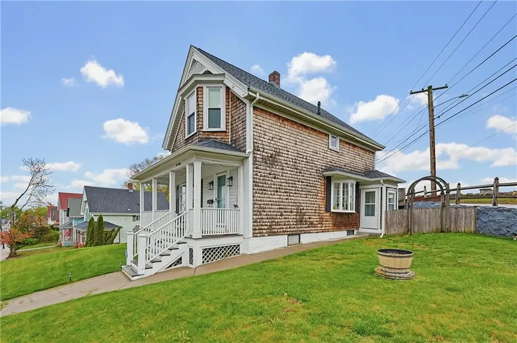 640 S Main Street Woonsocket RI 02895