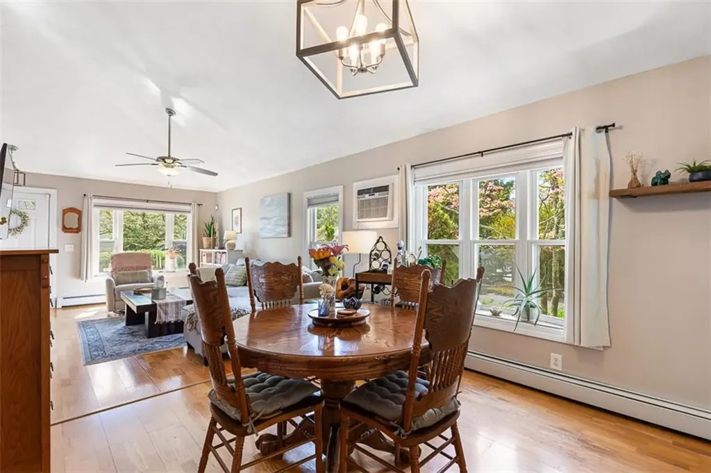 109 Pinegrove Avenue Warwick RI 02889