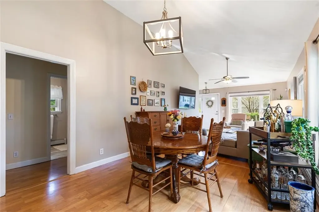 109 Pinegrove Avenue Warwick RI 02889