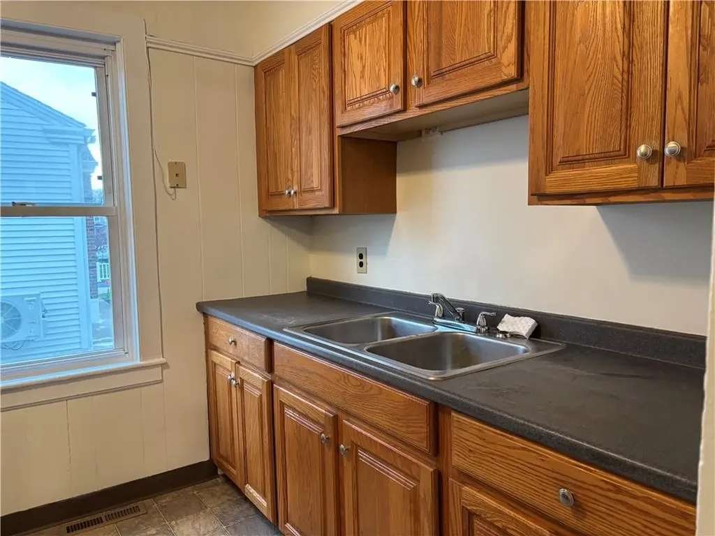 9 York Avenue Westerly RI 02891