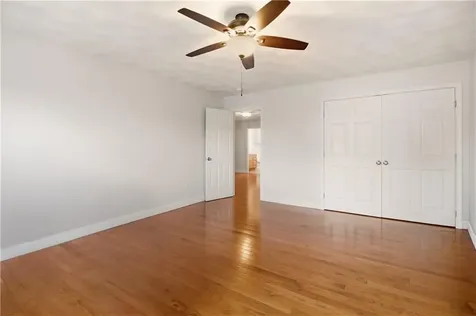 5 Village Road Warren RI 02885