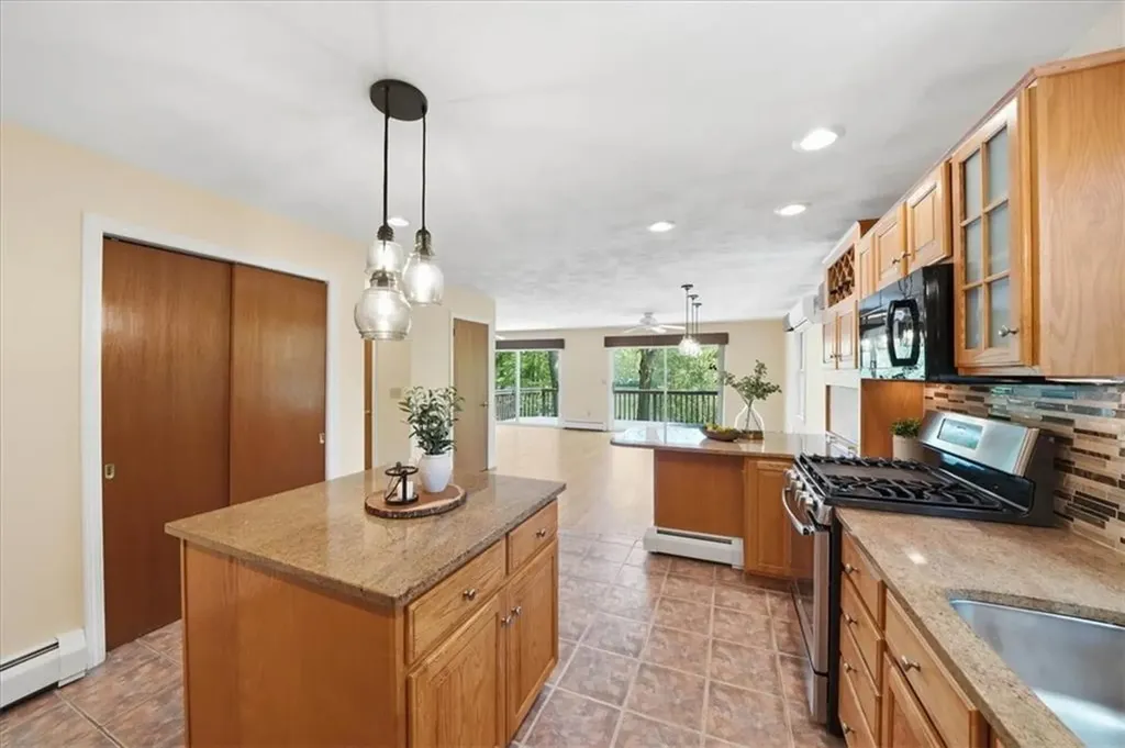 66 West Shore Drive Exeter RI 02822
