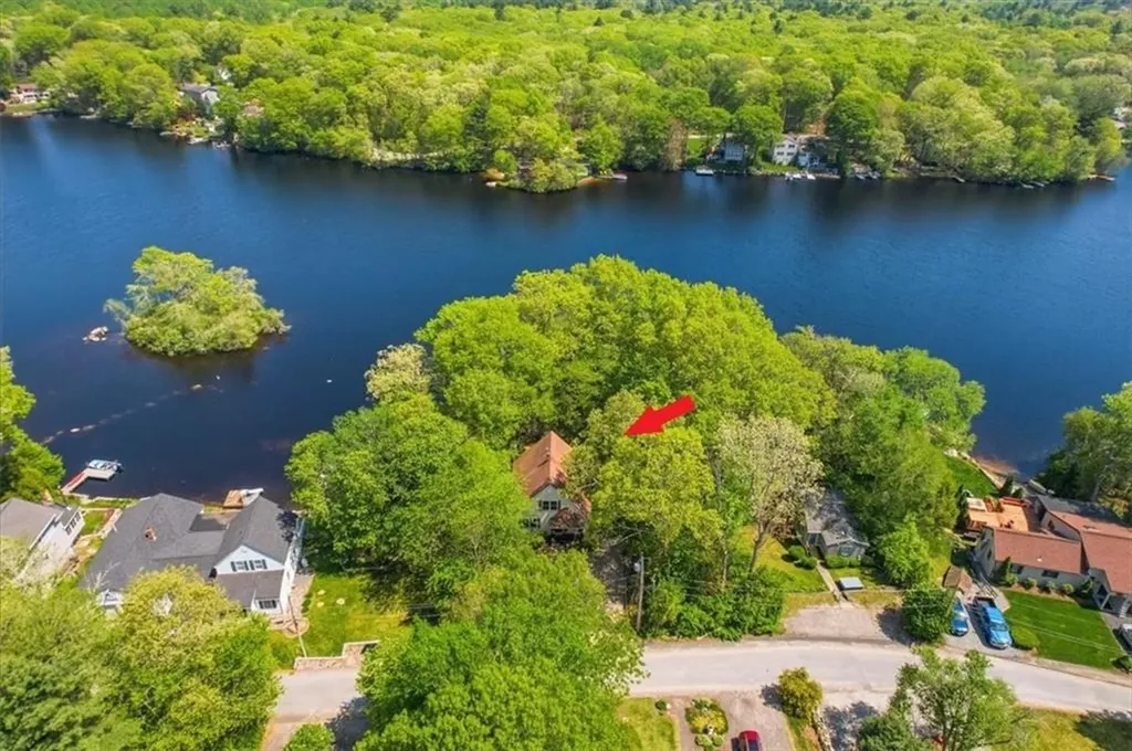 66 West Shore Drive Exeter RI 02822
