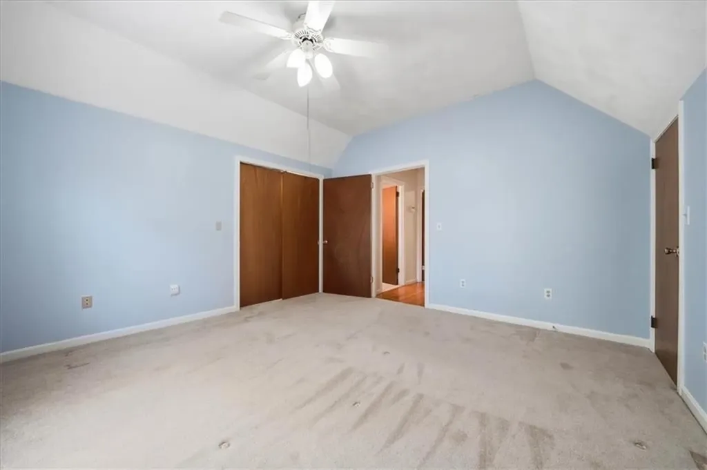 66 West Shore Drive Exeter RI 02822