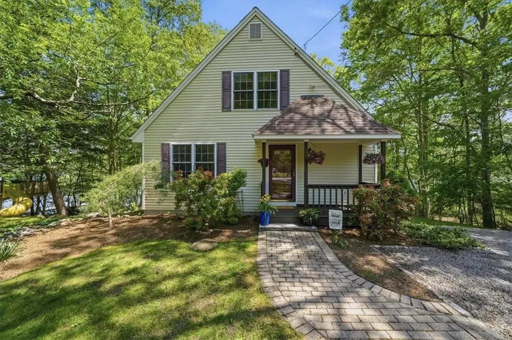 66 West Shore Drive Exeter RI 02822