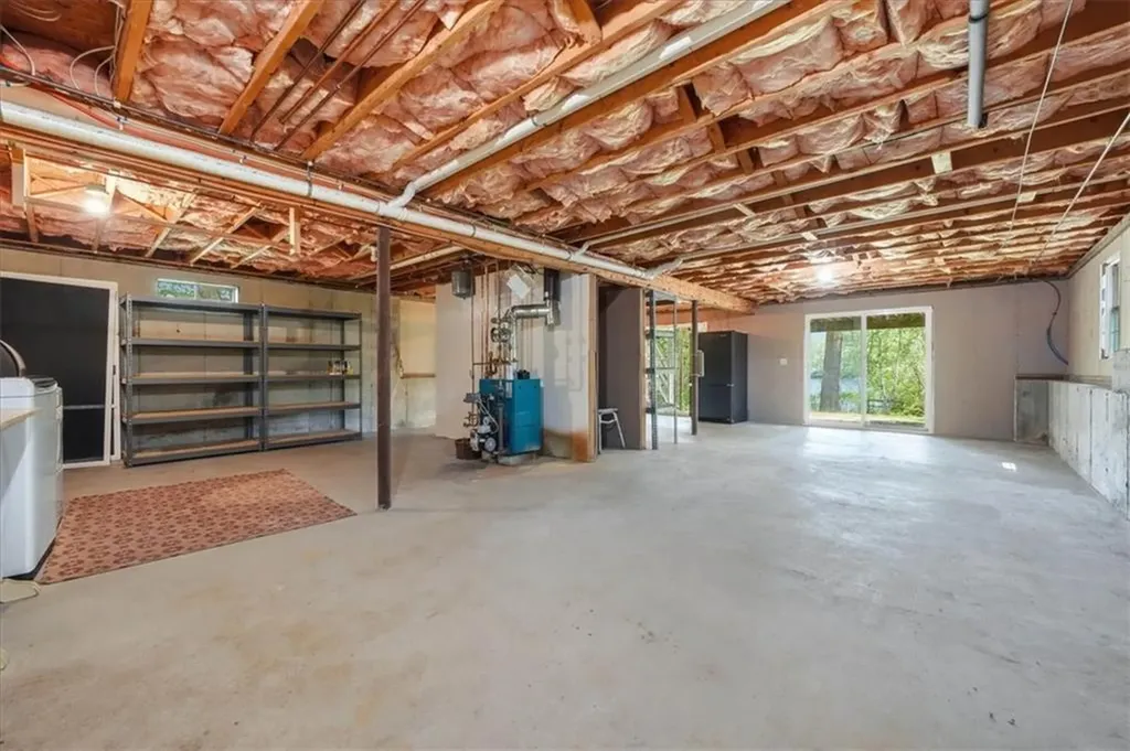 66 West Shore Drive Exeter RI 02822