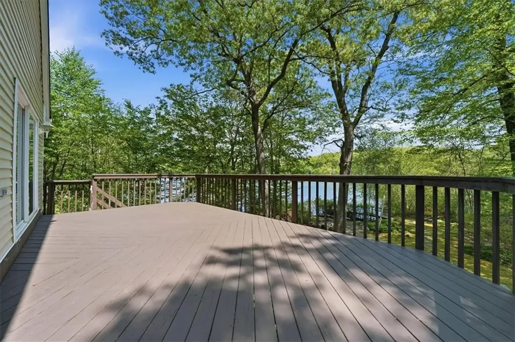 66 West Shore Drive Exeter RI 02822