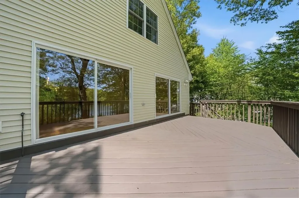 66 West Shore Drive Exeter RI 02822