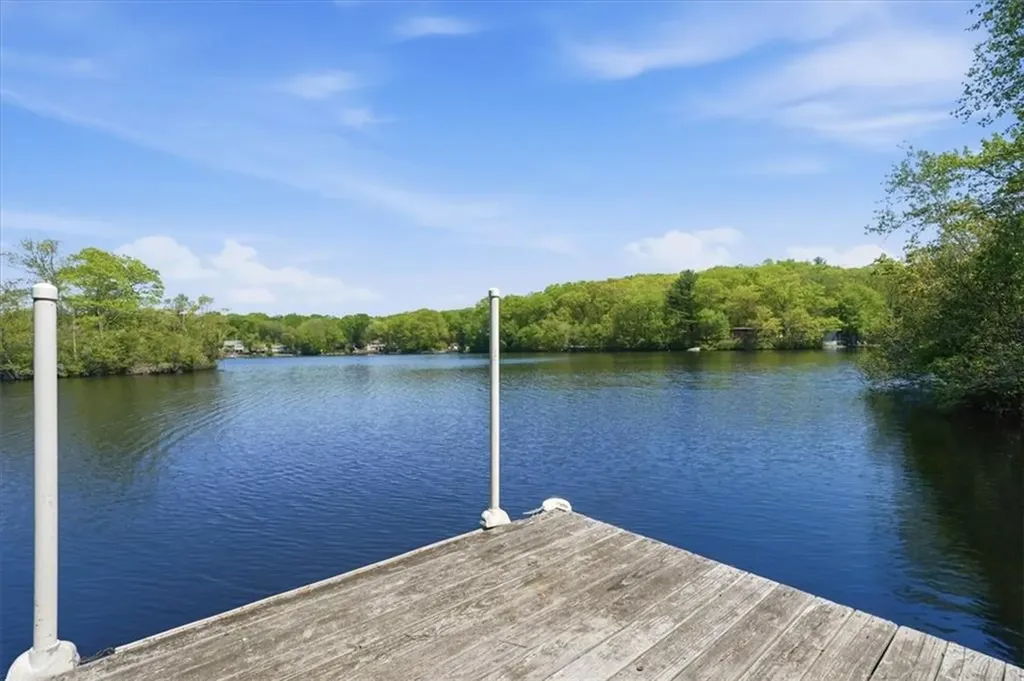 66 West Shore Drive Exeter RI 02822