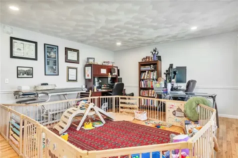 317 Windmill Drive South Kingstown RI 02879