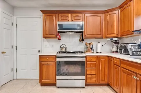 317 Windmill Drive South Kingstown RI 02879