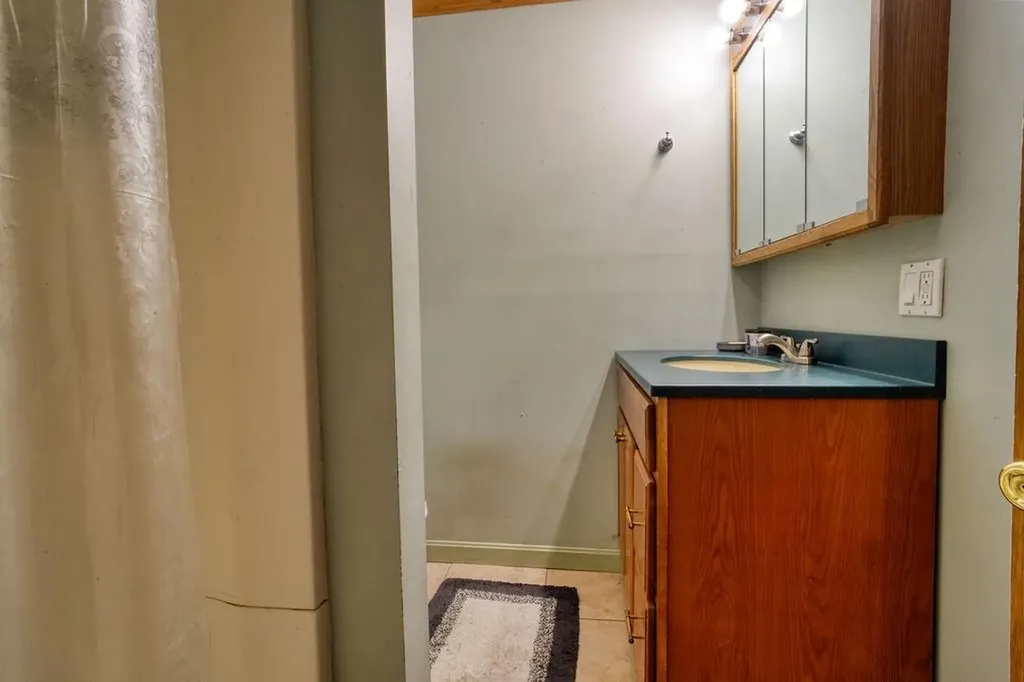 42 Kiley Way Coventry RI 02816