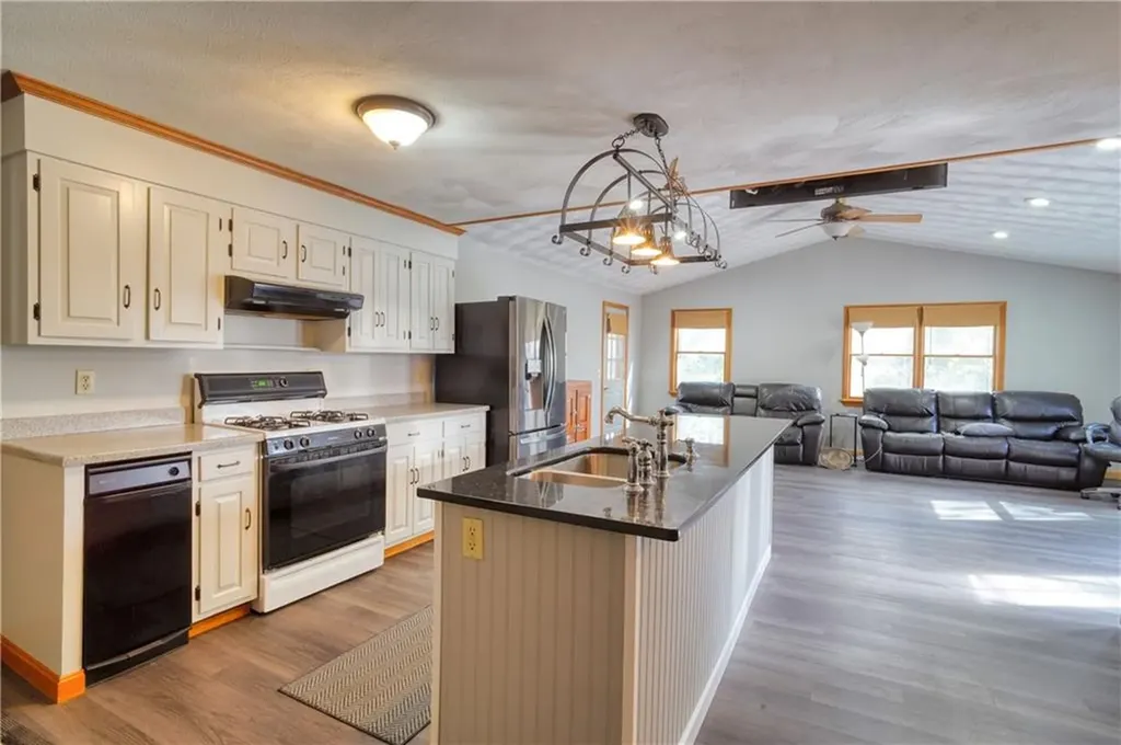42 Kiley Way Coventry RI 02816