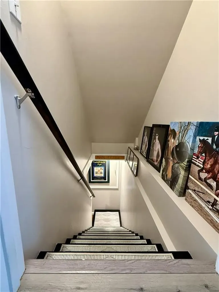 80 Preston Drive Warwick RI 02886