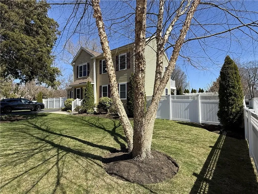 80 Preston Drive Warwick RI 02886
